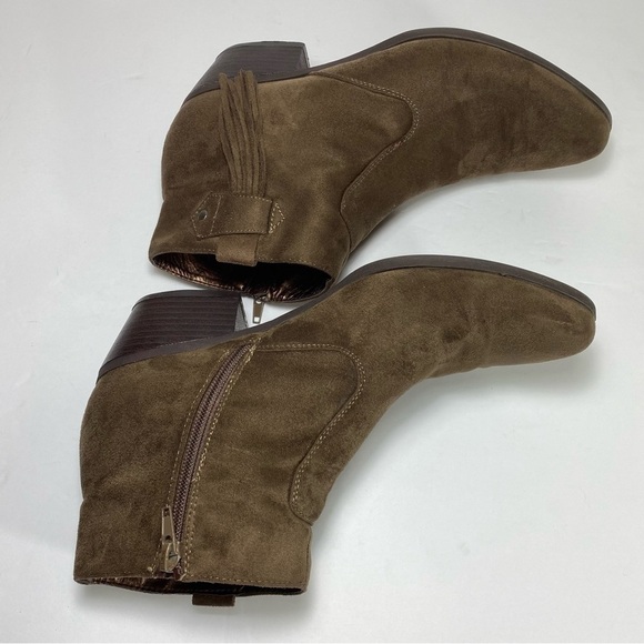 INDIGO RD Brown Suede Ankle Boots Booties w/ Zipper Fringe Women’s 9M. - Picture 5 of 14